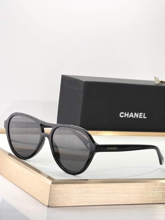 Picture of Chanel Sunglasses _SKUfw77668348fw